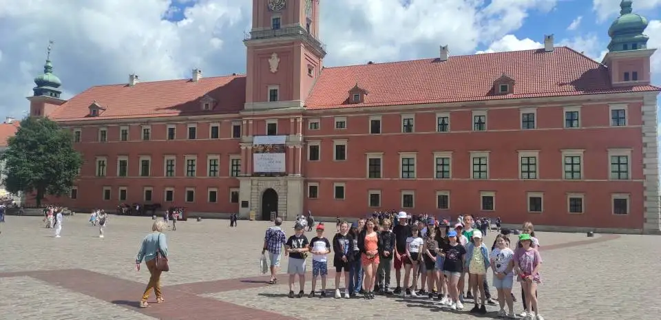 Wycieczka do Warszawy uczniów Szkoły Podstawowej w Łysinach