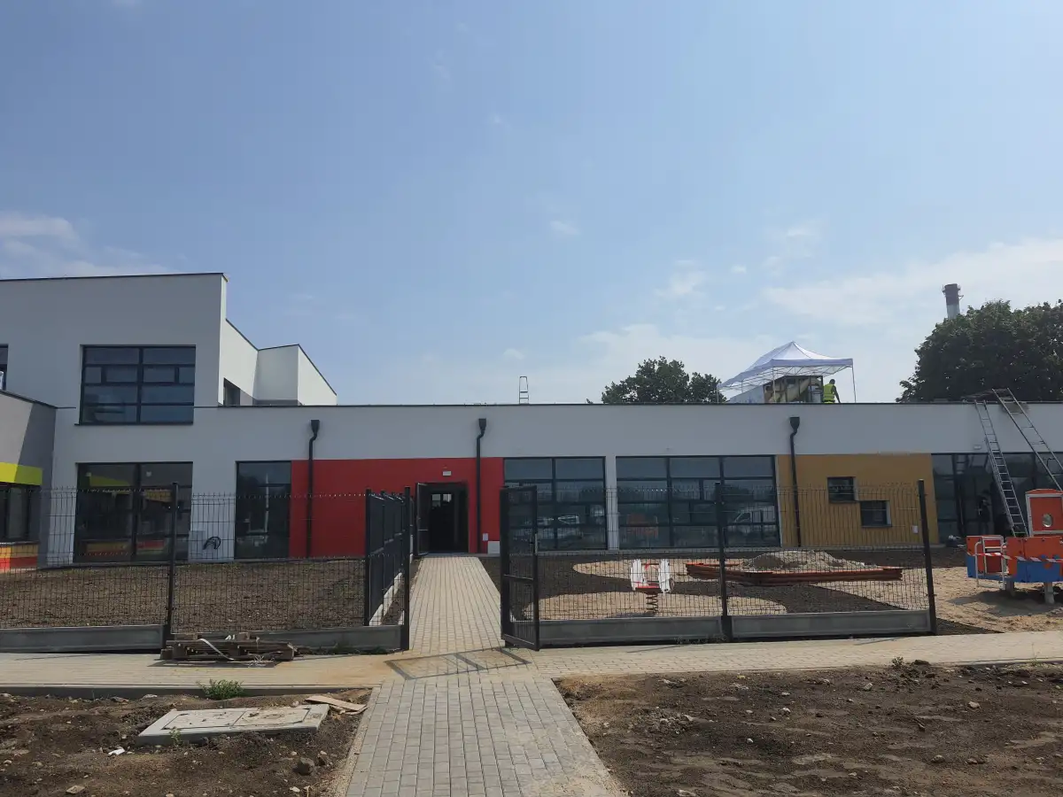 Co słychać na budowie nowego przedszkola? 